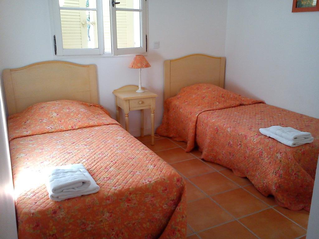 Provencal House In Fayence With Pool & Indoor Spa Bilik gambar