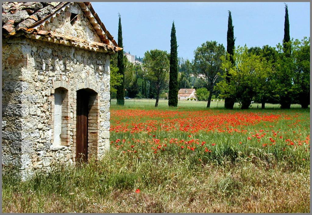 Provencal House In Fayence With Pool & Indoor Spa Bilik gambar